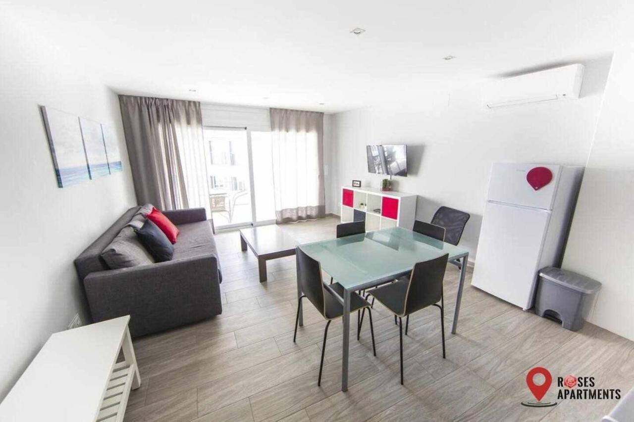 Roses Apartments 2 - Vista Mar Lateral 1Habitacion מראה חיצוני תמונה